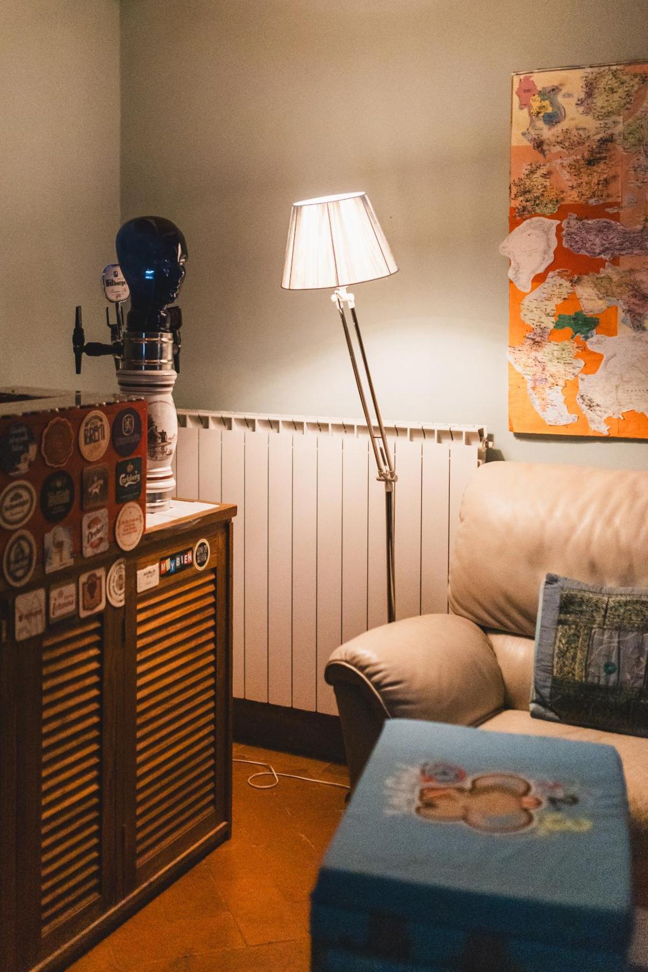 The Smallest Hostel Of Флоренция Экстерьер фото